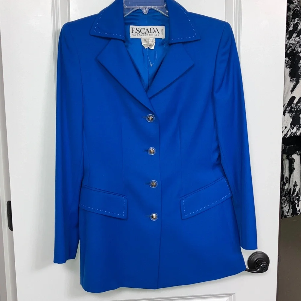 Escada 36 Cobalt Blue Wool Jacket Vintage New old stock
